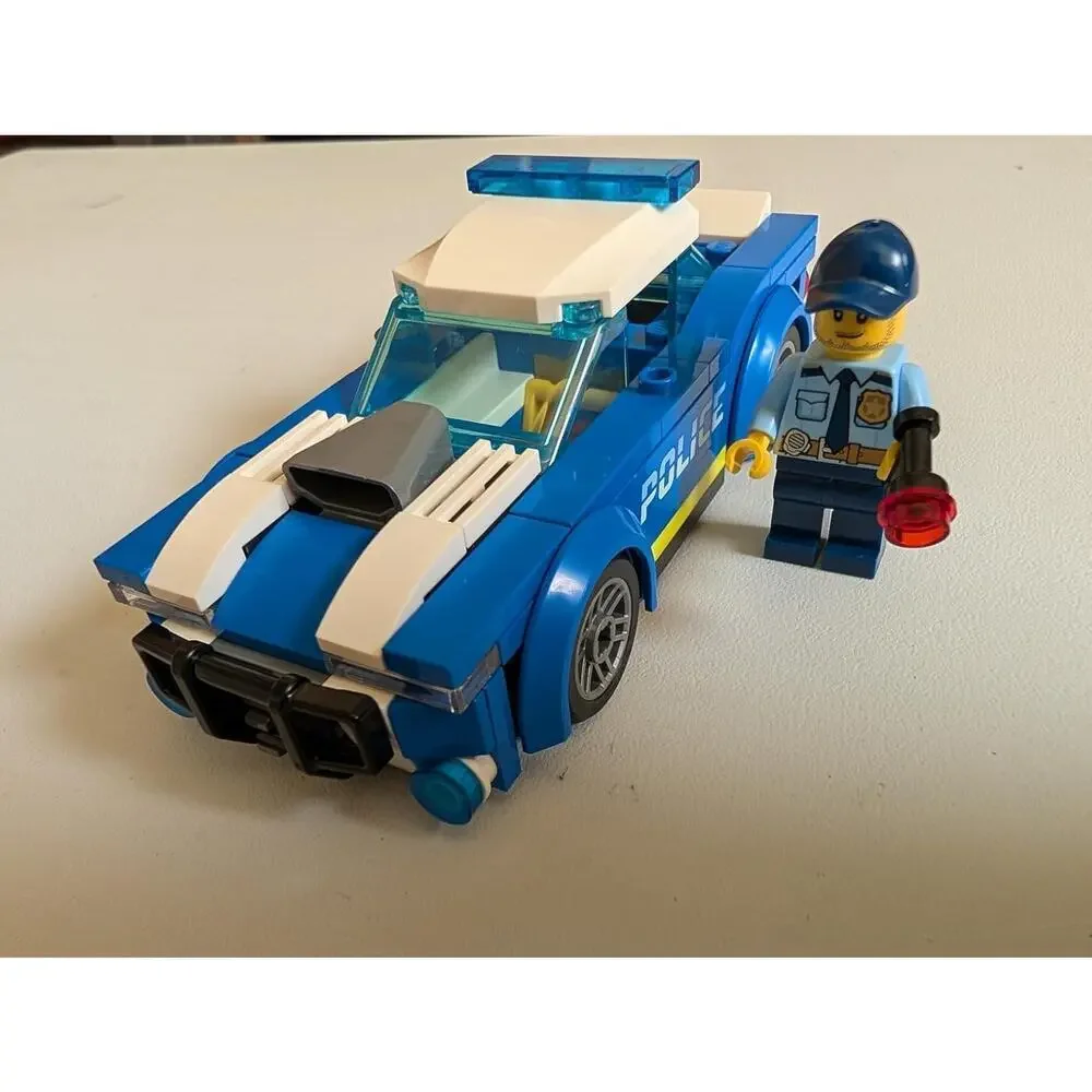 LEGO City Police Car Toy 60312 Officer Minifigure Car Chase Gift 5+ Years